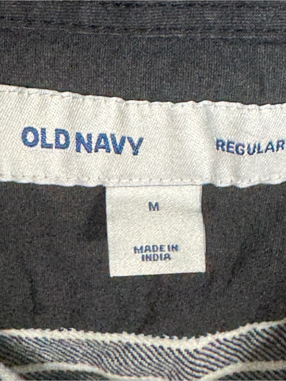 Old Navy men’s striped Button down shirt/Flanel in size Medium. Navy Color - Picture 5 of 7